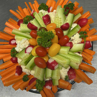 Plateau de légumes coupé